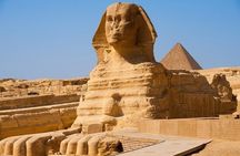 Private Giza Pyramids & Grand Egyptian Museum Day from Hurghada