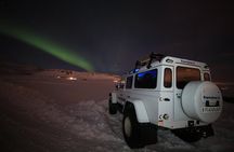 Private Superjeep Northern Lights Hunt