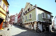 UNESCO Cesky Krumlov from Prague with Guided Tour and Transfer