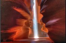 Antelope Slot Canyon and Horseshoe Bend Day Tour from Sedona