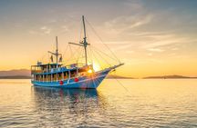 Private boat trip Komodo 2 or more person for 3 days 2 nights, Kelor, Rinca...