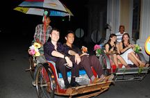 Private George Town by Night with Food Tasting and Trishaw Ride