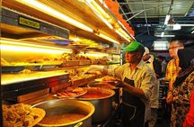 Private George Town by Night with Food Tasting and Trishaw Ride