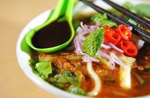 Private George Town by Night with Food Tasting and Trishaw Ride