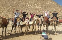 Private day tour to Giza Pyramids and Camel ride & Egyptian Museum 