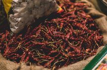 Spice Market & Old Delhi Highlights: Guided 3-Hour Group Tour