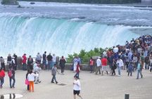 Niagara Falls Guided 9 Hour Day Trip with Round-trip Transfer