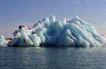Glacier Lagoon & South Coast. Private Day Tour 