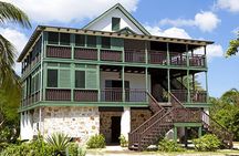 Queen Elizabeth II Botanic Park and Pedro St James Castle Tour in Grand Cayman