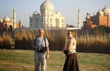 Private day trip: Taj Mahal to Jaipur via fatehpur Sikri and Abhaneri.