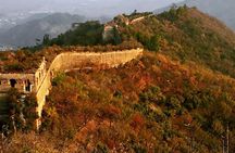 2-Day Private Hiking Trip at Huanghuacheng and Jinshanling from Beijing