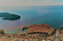 Private Tour of Dubrovnik with Legendary Classic Car Old-Timer