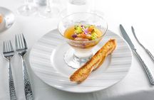 Bateaux Parisiens Seine River Gourmet Lunch & Sightseeing Cruise 