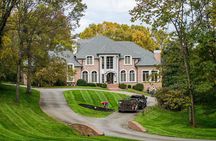 Nashville "Homes Of The Stars" Narrated Bus Tour with 30+ Celebrity Homes
