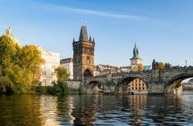 Full-Day Prague Tour with Prague Castle, Lunch and Vltava Cruise