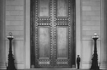 #1 National Archives + National Portrait Gallery Guided Tour