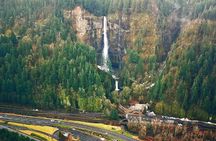 Multnomah Falls & Columbia Gorge Scenic Flight by Envi Adventures