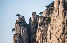 Mount Huangshan Highlights Group Tour -No Shopping