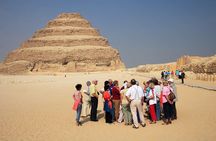 Full Day Tour to Pyramids of Giza Sphinx, Saqqara Step Pyramids and Memphis