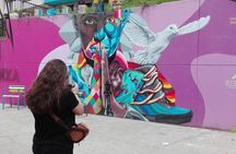 Combo Tour: Street Art, Christmas Lights and Food Tour in Medellin