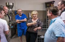 Balsamic Vinegar, Olive oil and Organic Winery Tour in Assisi with tasting