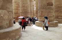  All inclusive Private Giza pyramids ,Sphinx,Museum ,Bazaar