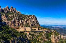 Best of Barcelona and Montserrat: Pickup and Skip-the-Line Ticket