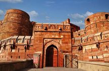 Delhi: Luxury Overnight Agra Tour by Car with Five Star Hotel!