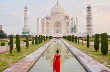 Delhi: Luxury Overnight Agra Tour by Car with Five Star Hotel!