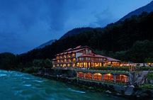 7 Days Romantic Kashmir Honeymoon Package with Houseboat Stay