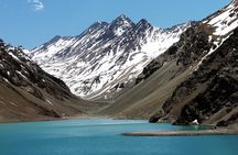 Full Day Trip to Aconcagua Park Argentina and Inca's Lagoon from Santiago