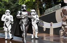 Hong Kong Disneyland Admission with Transfers from Kowloon Area