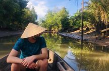 The hidden Fabulous Floating Market and Small Canal