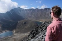 Explore El Paso de Cortes with a professional photographer
