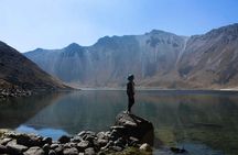Explore El Paso de Cortes with a professional photographer
