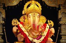 Immersive culture tour of Pune by private car with guide and local lunch 