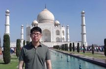 Private day tour from Delhi to Taj Mahal and Agra Fort with guide