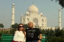 Private day tour from Delhi to Taj Mahal and Agra Fort with guide