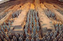 Private Xi'an History Day Tour:Terracotta Warriors Huaqing Palace