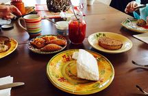 Private Greek Cooking Class in Mykonos with a Food Professional