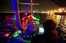 Boat Party by Night in Rio de Janeiro Admission & Transfer 