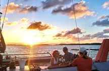 LUXURY Private Catamaran : BORA BORA SUNSET Sailing Experience