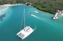 Private Charter Full Day Cruise: Île aux Cerfs