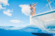 Oahu Small Group Snorkel Tour with Yacht Cruise