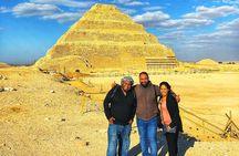 Giza pyramids, Sakkara and Memphis private tour