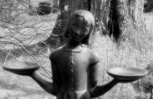 A Walk Through The Book "Midnight in the Garden of Good and Evil"