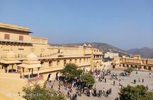 All Inclusive: 3 Day Golden Triangle Tour with Taj Mahal Sunrise