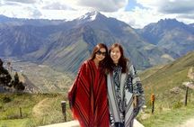 2-Day Tour: Sacred Valley and Machu Picchu by Train