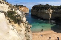 Great Ocean Road Reverse Itinerary PREMIUM Tour - Max 11 Guests