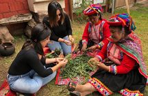 Experience the Magic of Andean Textiles: Weaving workshop - Cusco
